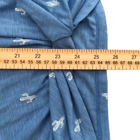 Izod Womens Top XXL Blue Cactus Printed Tee T-Shirt Cap Sleeve Twist Hem Tunic - Picture 13 of 13